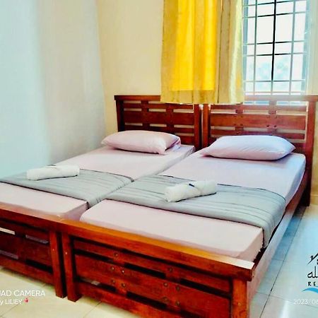 Qalya Homestay 2 @ Kota Bharu Esterno foto
