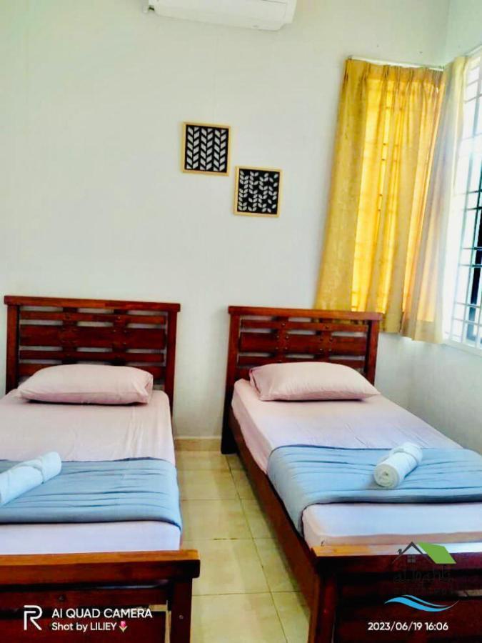 Qalya Homestay 2 @ Kota Bharu Esterno foto